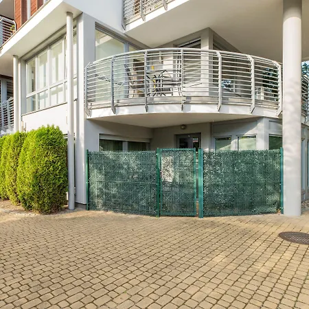 Apartamento Sunrise Close To The & By Renters Sopot