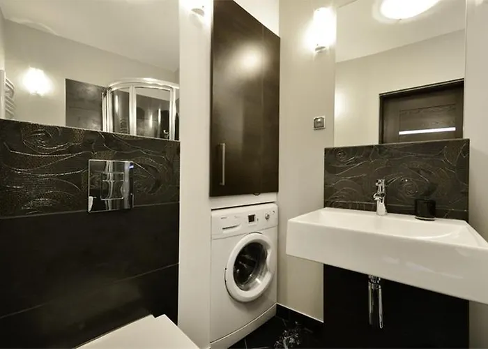 Apartamento Sunrise Close To The & By Renters Sopot