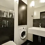 Apartamento Sunrise Close To The & By Renters Sopot