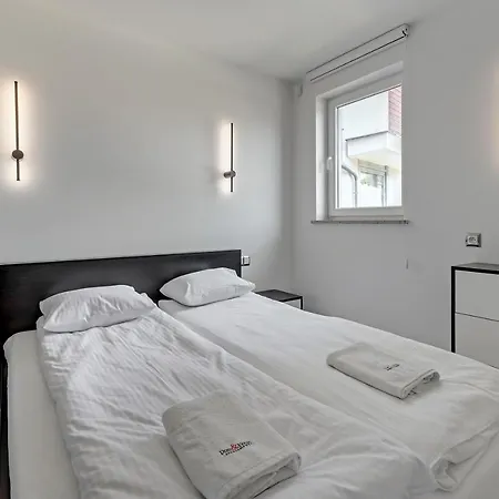 Lägenhet Sunrise Close To The & By Renters Sopot