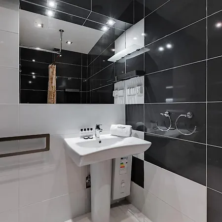 Dom & House - Sunrise Apartament