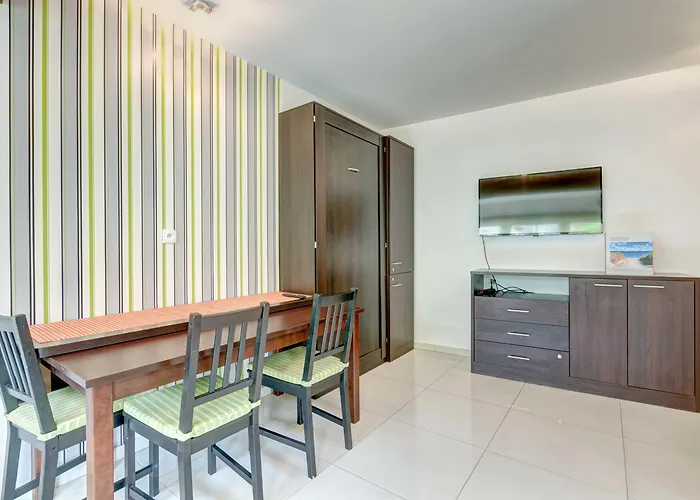 Sunrise Close To The & By Renters Apartament Sopot