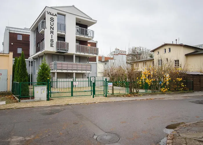 Sunrise Close To The & By Renters Sopot